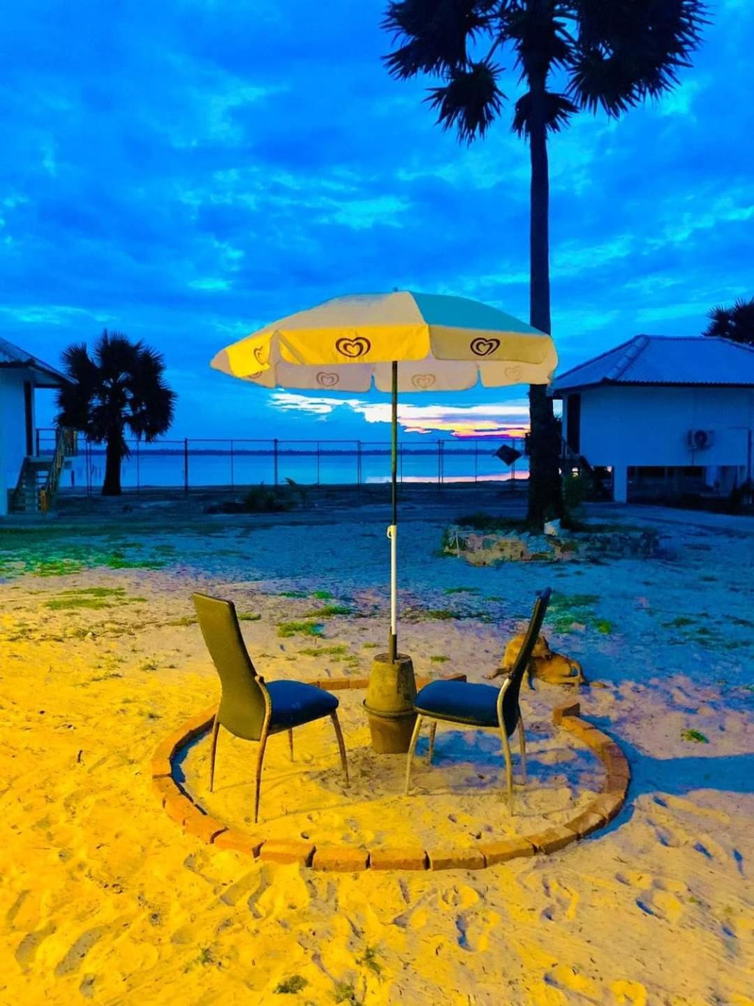 Palm Beach Resort Ceylon Джафна Экстерьер фото